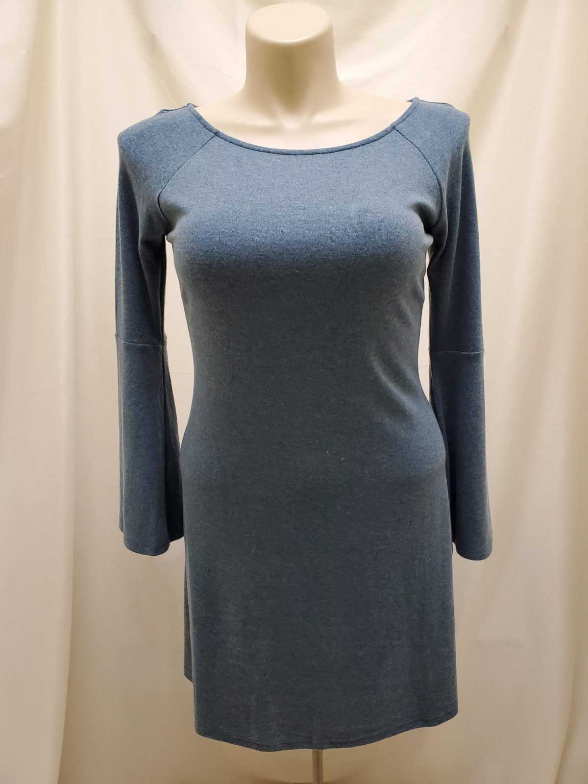 ARYEH | Blue A-line knit Dress - Essence of Flowers